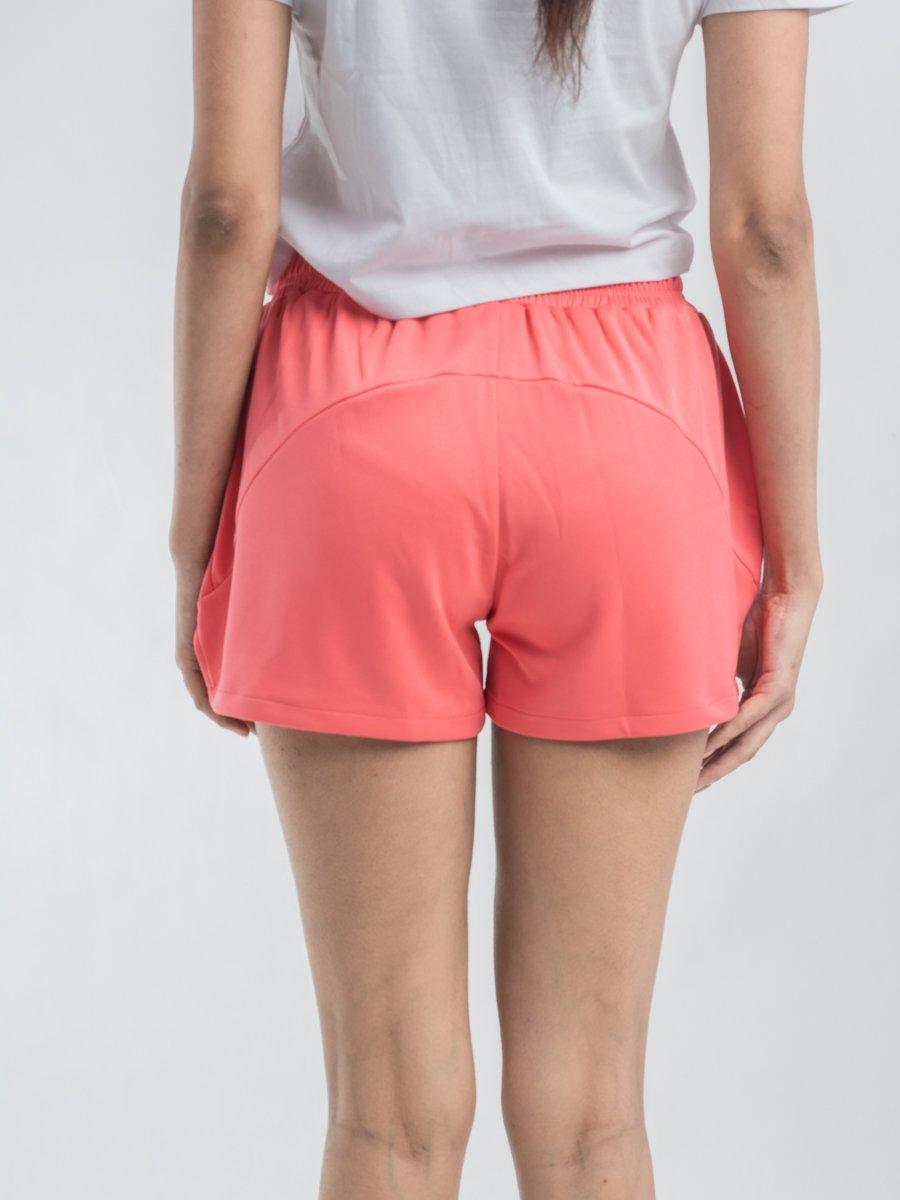 Women Peach Regular Fit Shorts - DRYP Evolut