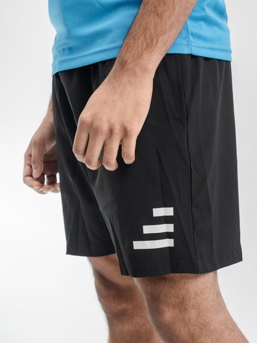 Men Black Regular Fit Logo Shorts - DRYP Evolut